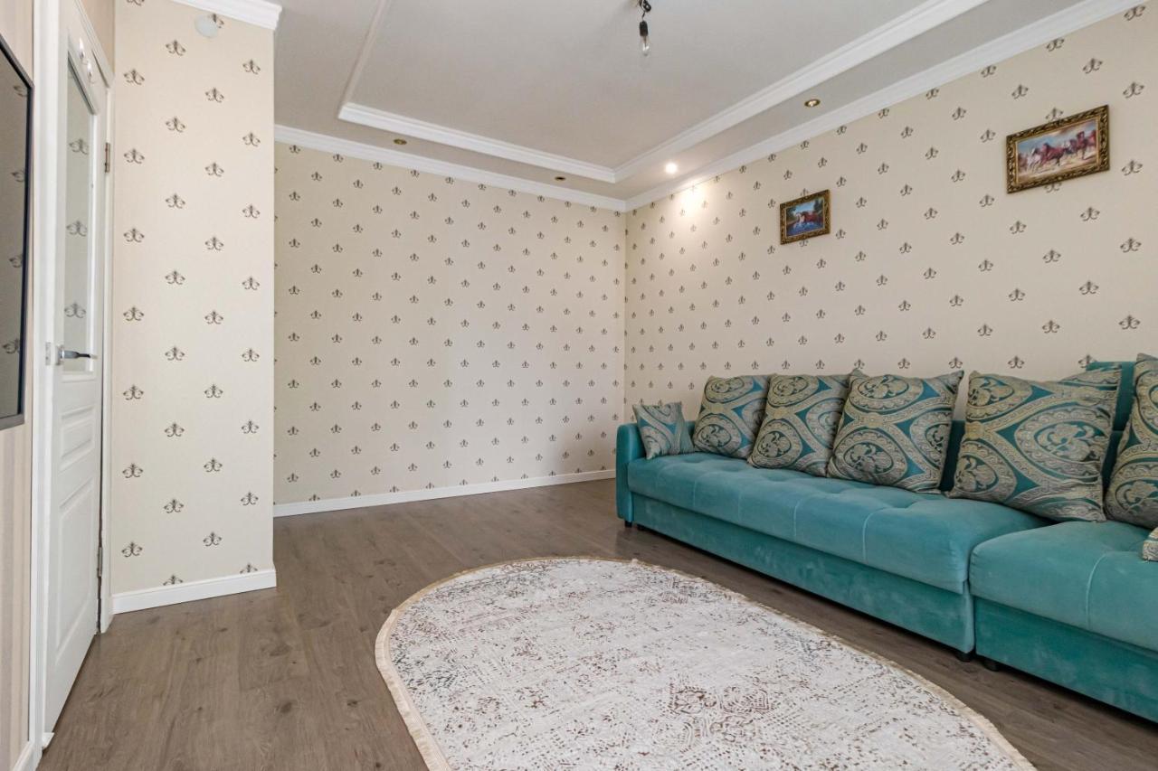 Mangilik Apart Apartment Astana Luaran gambar